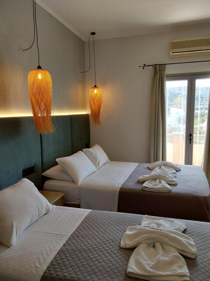 Ninos On The Beach Hotel Roda  Exterior foto